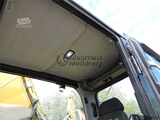 Εκσκαφέας ερπυστριοφόρος CATERPILLAR 320GC