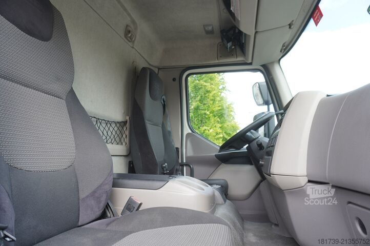 Frigorifik kamyon DAF LF 220 / Refrigerator 16 EPAL Multitemp