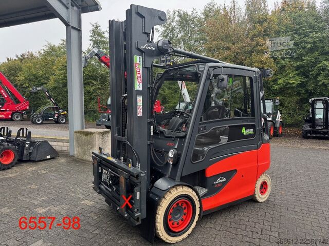 Фронтальный погрузчик-вилочный Linde E 50 HL 01 600