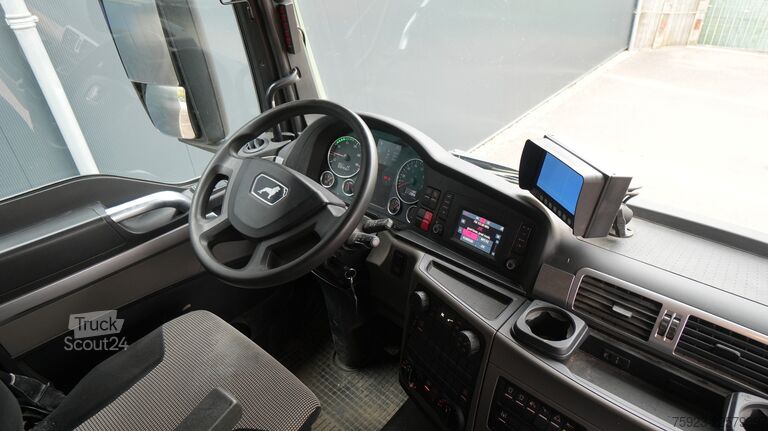 Kamion za otkači MAN TGS 49.500 10X8 Tipper 219.400km