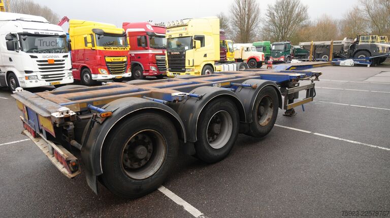 Konténerszállítás D-tec FT-43-03-V Flexitrailer multi container chassis...