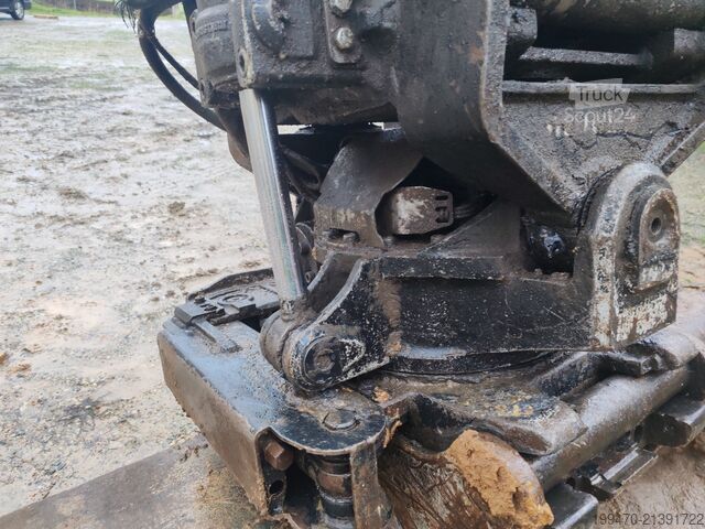 Verižni bager Volvo ECR145EL with Steelwrist rototilt and 2 buckets