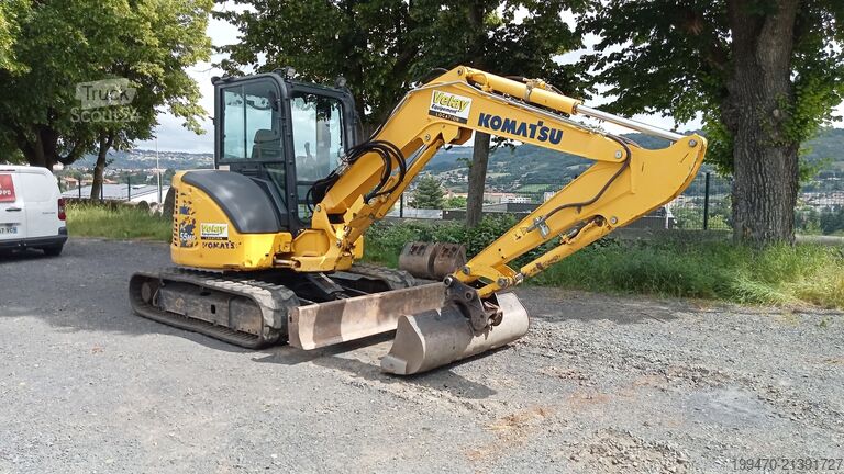Mini ekskavatorius < 7 t Komatsu PC55MR-5E0 with 3 buckets