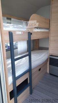 Caravana Knaus Südwind 540 FDK 60 Years 1800kg Garage ASF Bug