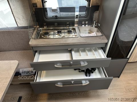 Kemperis Hobby De Luxe 460 UFe Mod.2026 1500kg FH ETSAutark