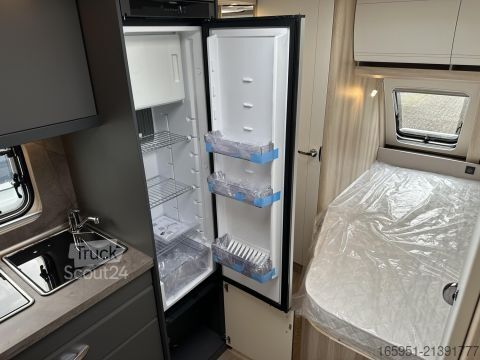 Kemperis Hobby De Luxe 460 UFe Mod.2026 1500kg FH ETSAutark