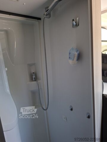 автодом Adria Twin 600 SPB Family