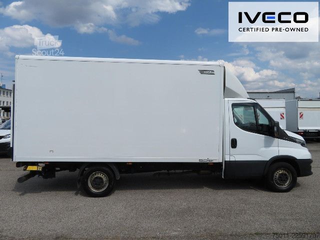 Transporter mit Koffer IVECO Daily 35S16 Koffer/LBW Klima/Tempomat/Kamera