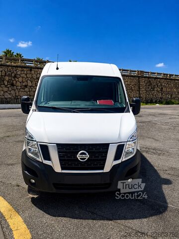Kastenwagen Nissan NV 400