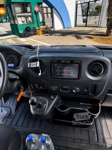 Kastenwagen Nissan NV 400