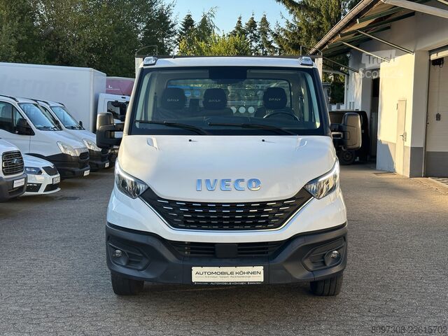 Kippi pakettiauto Iveco Daily 35S16 Hi Matic  3-KIPPER   LED   AHK   1 HAND
