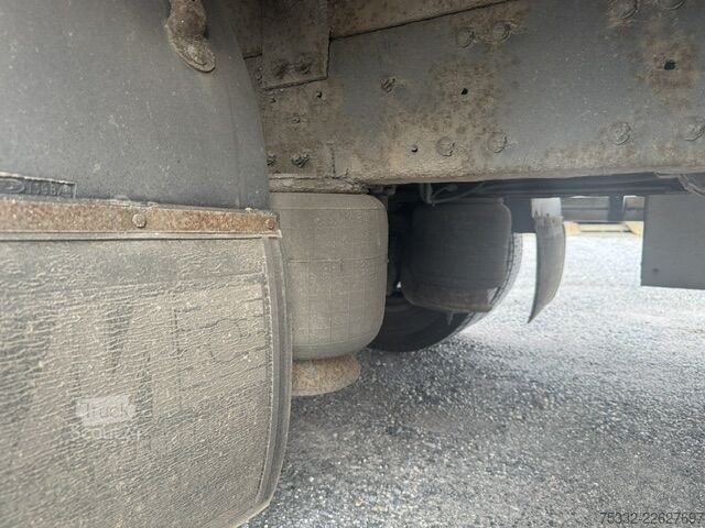 Camion caisson Iveco Eurocargo 120 E 18 Koff 7m Schalt LBW