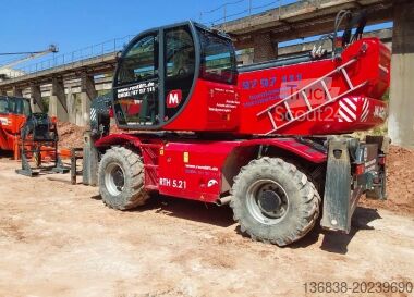 Teleskopisk gaffeltruck MAGNI RTH 5.21 Smart