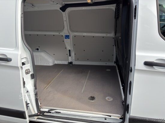 Фургон-панель FORD TRANSIT CUSTOM  340 L2 TREND
