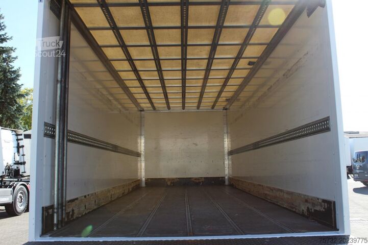 Camion frigorifique Renault D14 220E6   Laderbordwand   nur 166 Tkm   Klima