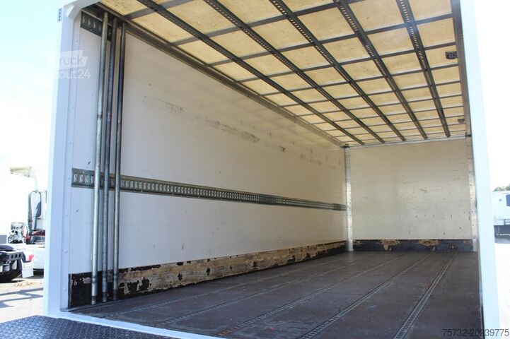 Camion frigorifique Renault D14 220E6   Laderbordwand   nur 166 Tkm   Klima