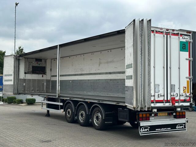 Gekoeld/bevroren transport Ekeri Full Side Opening / Thermo King SLX400 / Lift-A...