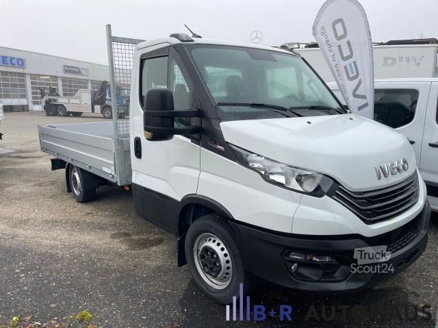Pritschenwagen IVECO Daily 35S16H3.0A8/P Schoon Mittelhochpritsche