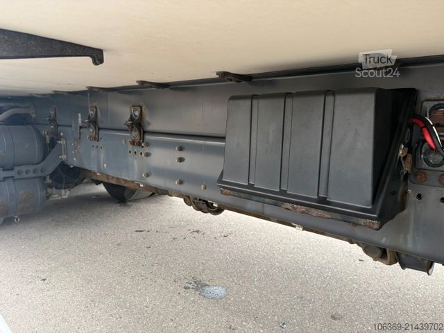 Jäähdytysrekka SCANIA P320 6x2*4 Carrier Supra 1250 Mt 9.65 m. box