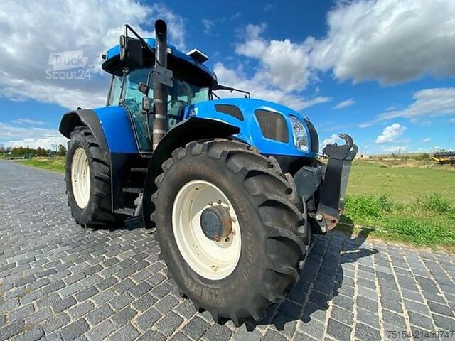 Traktor New Holland T 7550