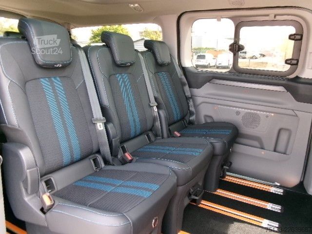Minibus FORD Tourneo Custom 320L2 Sport 4x4 AHK Exklusiv ACC