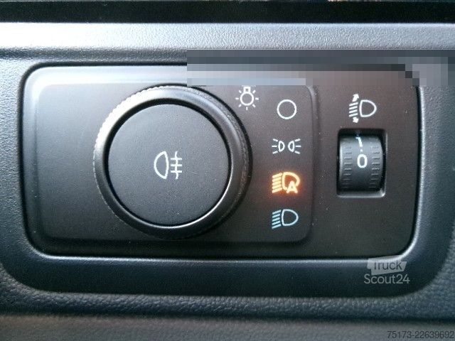 Minibus FORD Transit Custom Kombi 320 L2H1 Limited AHK LED