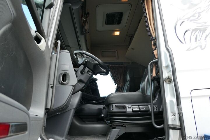 Ladbil med presenning SCANIA R 580 6x2, V8, Lenk-Lift, AHK, 5.310mm lang, AC