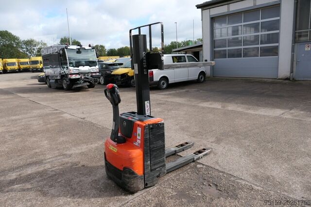 Handmatige stapelaar bt SWE 080L Batterie 20/2021