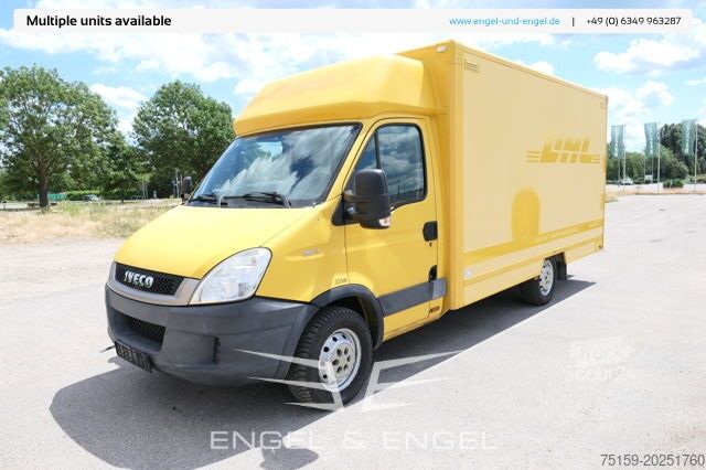 Vrachtwagen met bakwagen iveco Daily 35 S11 C30C AUTOMATIK KAMERA MAXI Regale DURCHGANG