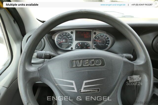Vrachtwagen met bakwagen iveco Daily 35 S11 C30C AUTOMATIK KAMERA MAXI Regale DURCHGANG