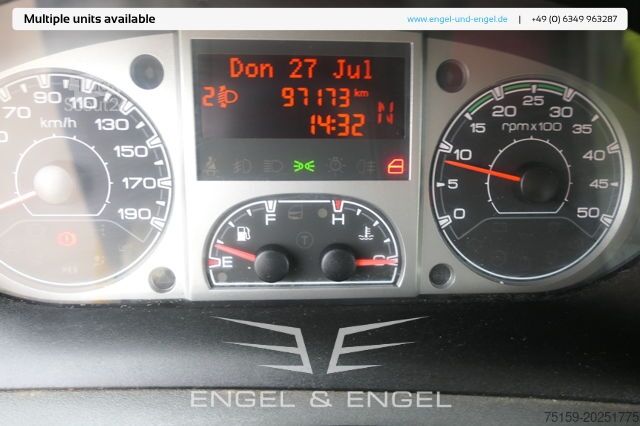 Skapbil iveco Daily 35 S11 C30C AUTOMATIK KAMERA MAXI Regale DURCHGANG