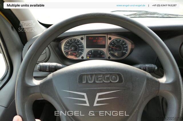 Furgoneta caja iveco Daily 35 S11 C30C AUTOMATIK KAMERA MAXI Regale LUFT DURCHGANG