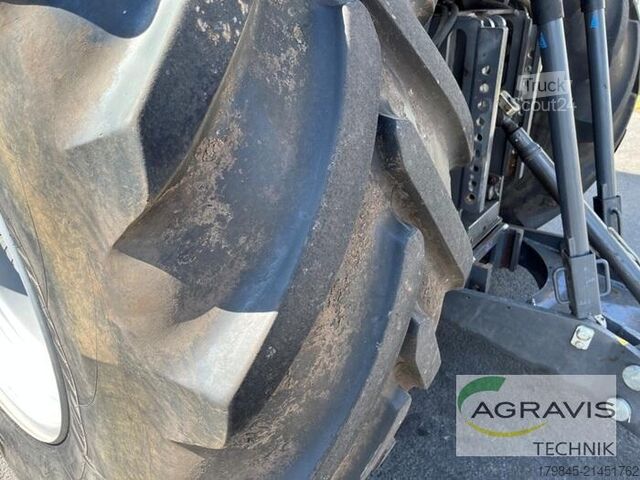 Tractor Claas XERION 4000 SADDLE TRAC + Zunhammer 11 CBM Aufsatz