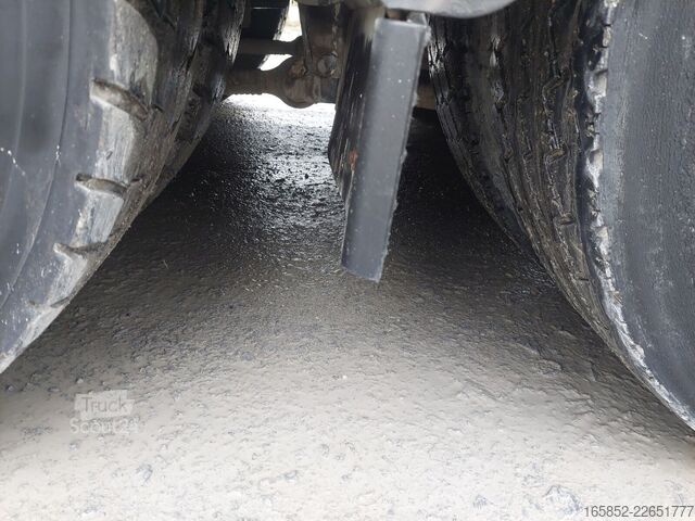 MAN TGX 35.440  Silo 24000 L  8x4 Lift+Lenk (5) MAN TGX 35.440  Silo 24000 L  8x4 Lift+Lenk (5)