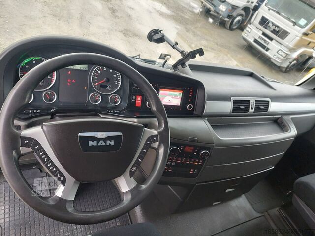 MAN TGX 35.440  Silo 24000 L  8x4 Lift+Lenk (5) MAN TGX 35.440  Silo 24000 L  8x4 Lift+Lenk (5)