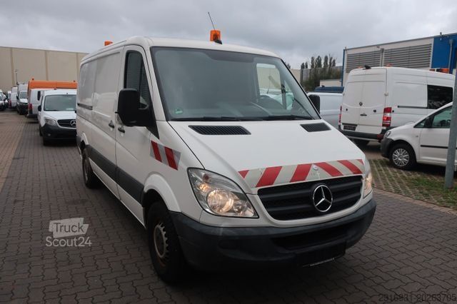 Skåpbil MERCEDES-BENZ Sprinter 313CDI 1. Hand / Werkstatt / Fzg Nr: 74