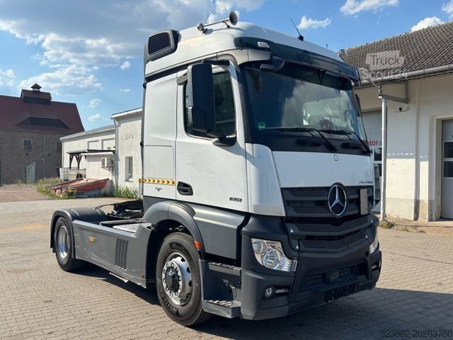 Standard dragbil MERCEDES-BENZ Actros 1851 HAD*4x4*Retarder*Hydraulik*Standkl.