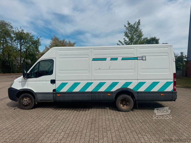 Bestelwagen met verhoogd dak IVECO Daily 50C17 Kastenwagen 3 liter *AHK*