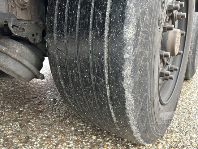 Valise Krone Dry Liner / Box / Loadlift 2000 kg / APK TUV 04-26