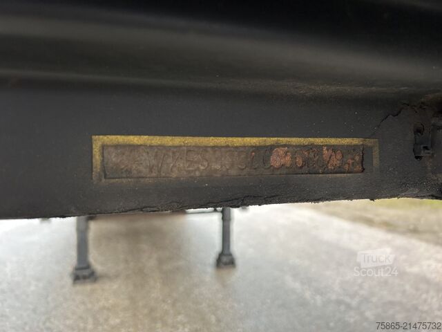 Valise Krone Dry Liner / Box / Loadlift 2000 kg / APK TUV 04-26