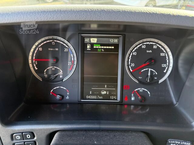 MTS standard Scania P320 4X2 Slaapcabine 640.550KM Spoilers NL Truc...