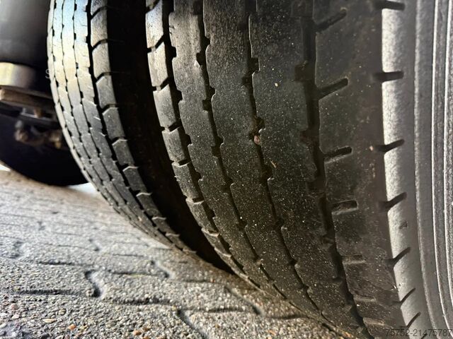 MTS standard Scania P320 4X2 Slaapcabine 640.550KM Spoilers NL Truc...