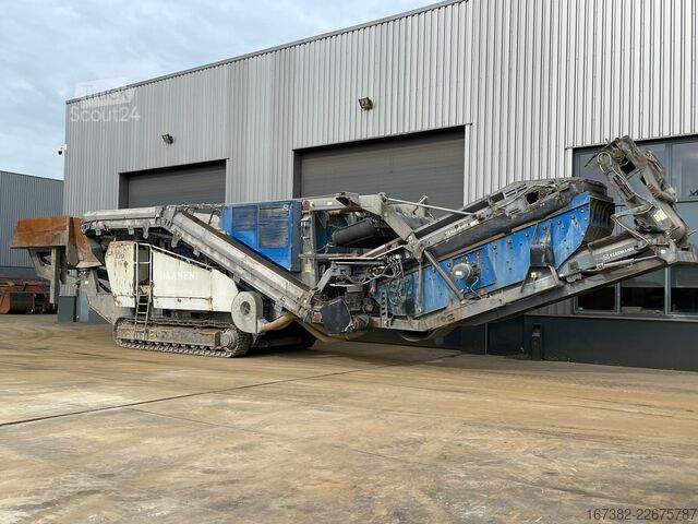 Equipamento de britagem Kleemann MR130Z EVO 2