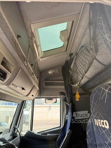 Autocarro con cassone fisso Iveco STRALIS 480