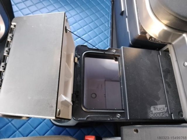 Tracteur routier standard IVECO Stralis AS440S48