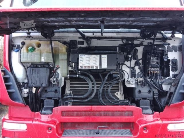 Tracteur routier standard IVECO AS440S48