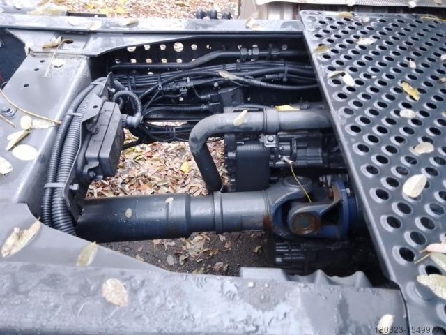 Tracteur routier standard IVECO AS440S48