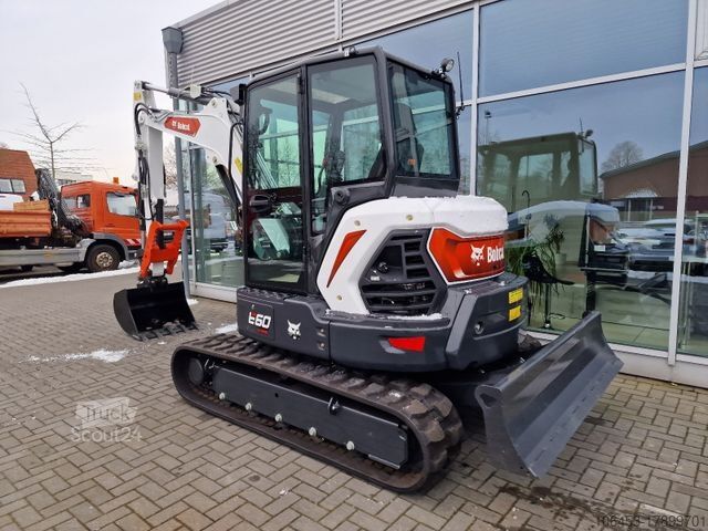 Гусеничный экскаватор BOBCAT E 60 Minibagger/enhalter/Neumasch.