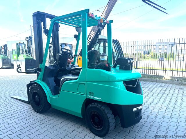 Chariot élévateur à 4 roues Mitsubishi FD35NT /Diesel/Only 6012 hours/New Price