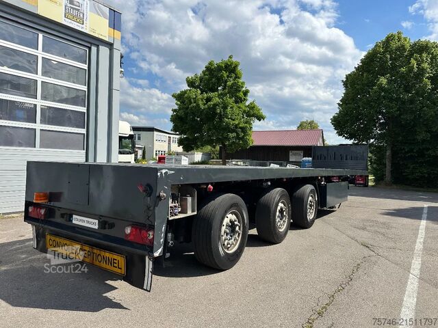 Atrelado da plataforma Schmidt SP/42 *3-Achs Plateau Auflieger *3 Lenkachsen*